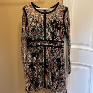 Long sleeve lace dress size large